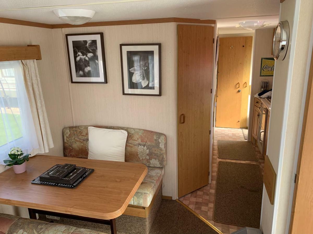 Chapel Caravans S191 Hotel Chapel Saint Leonards Esterno foto